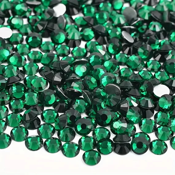 ZD Díszítő kő SS3 Emerald 100db